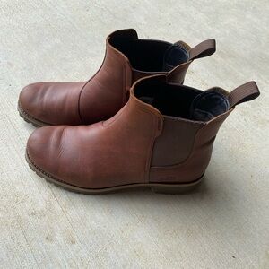 Chaco Fields Chelsea Boots